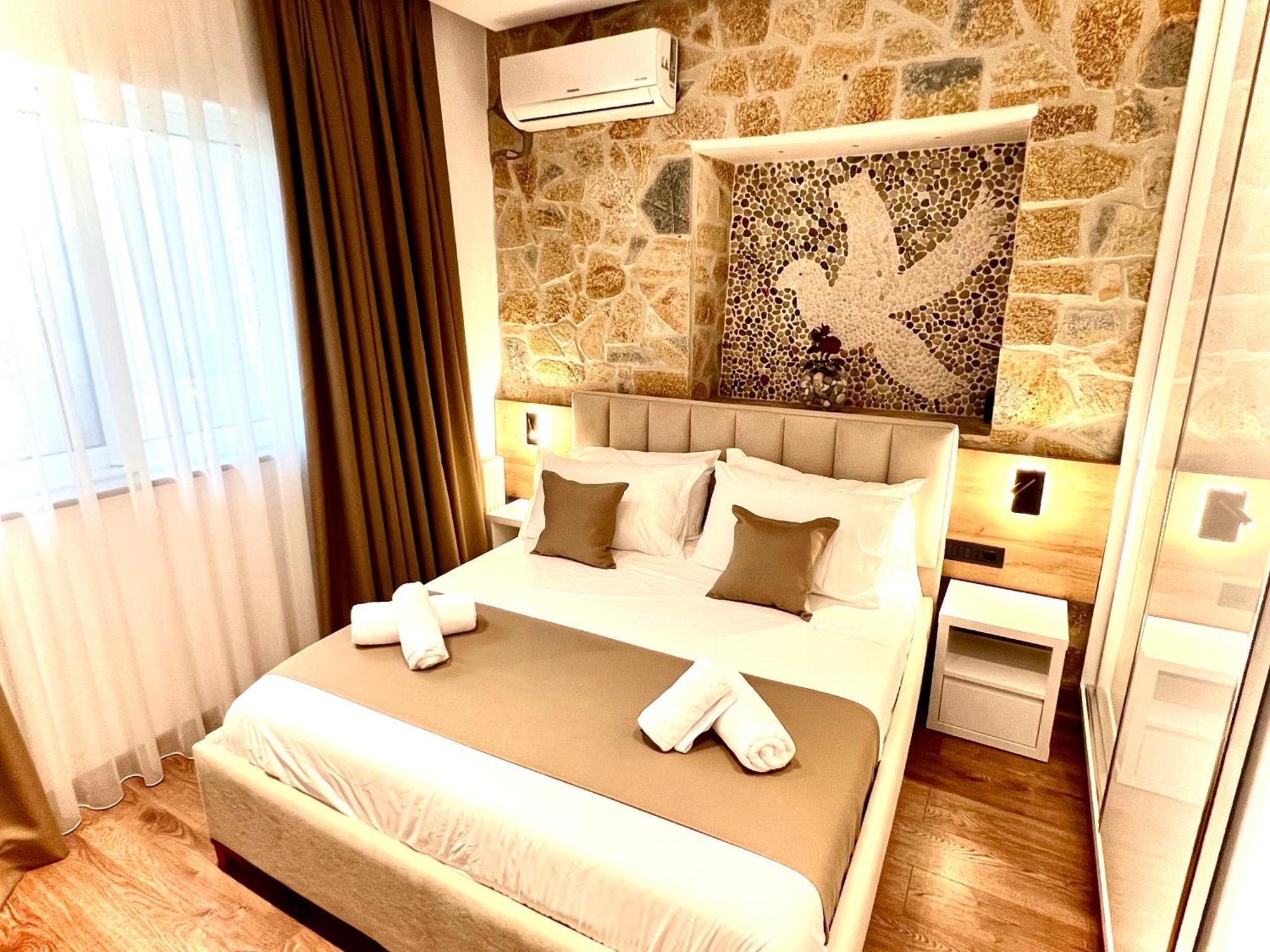 Hotel Illyrian